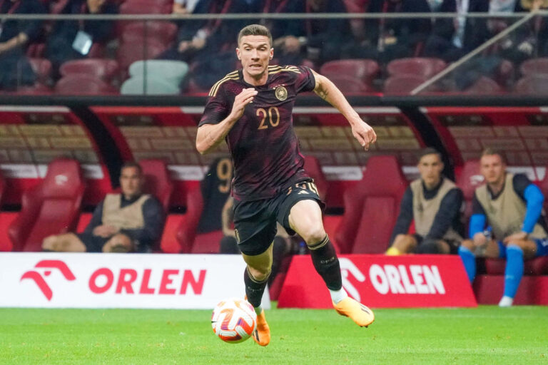 Robin Gosens Beitrittsdaten
